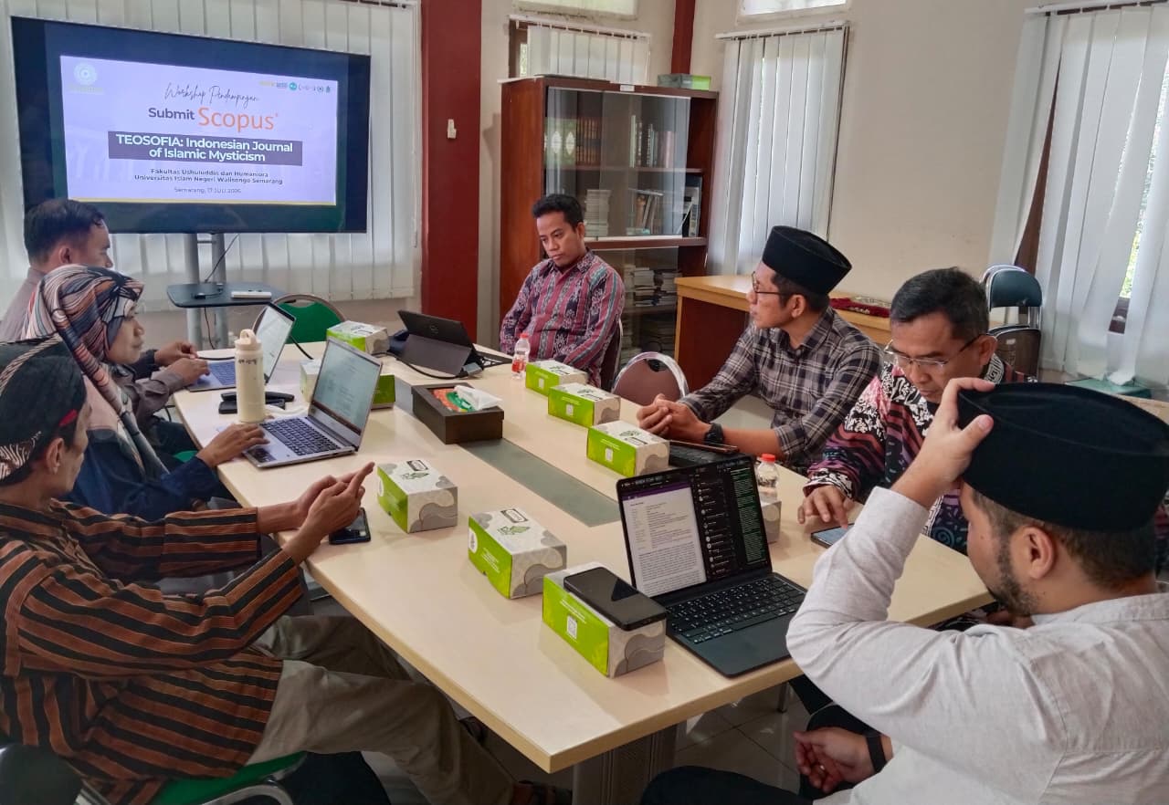 Fakultas Ushuluddin dan Humaniora UIN Walisongo melalui Jurnal Teosofia menggelar workshop pendampingan submit Scopus untuk tingkatkan publikasi internasional.