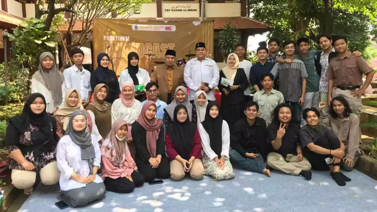 Fakultas Ushuluddin dan Humaniora UIN Walisongo Gelar Pelatihan Broadcasting, Tingkatkan Keterampilan Mahasiswa dalam Dunia Penyiaran