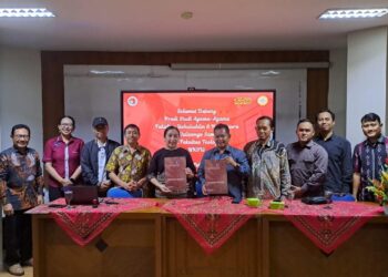 Penandatanganan MoA dan KKL Mahasiswa Prodi Studi Agama-Agama FUHUM UIN Walisongo dengan Fakultas Teologi UKSW