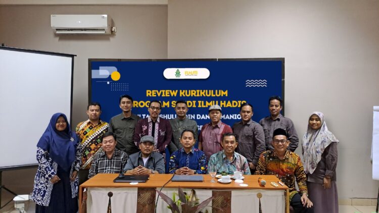 Fakultas Ushuluddin dan Humaniora UIN Walisongo Gelar Review Kurikulum Prodi Ilmu Hadis di Yogyakarta