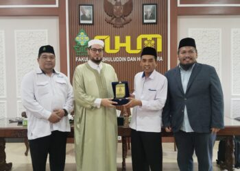 Implementasi Perjanjian Kerja Sama, FUHUM Gelar International Public Lecture on Islamic Leadership and Dakwah