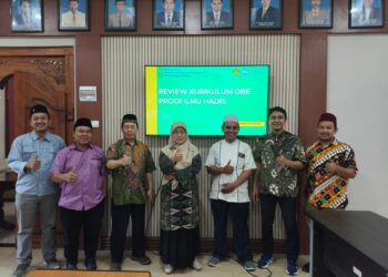 Fakultas Ushuluddin dan Humaniora UIN Walisongo Gelar Review Kurikulum OBE Prodi Ilmu Hadis