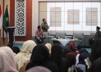 FUHUM UIN Walisongo Gelar Seminar Nasional Islam Digital dan Humaniora, Bahas Peran AI dalam Pengembangan Kajian Ushuluddin Transdisipliner